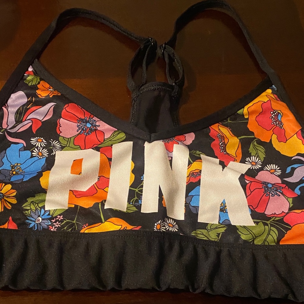 PINK Victoria's Secret Black Sports Bra